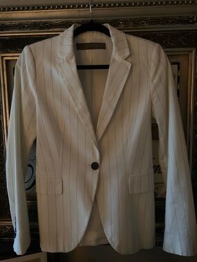 Zara White Pinstripe Single-Button Blazer